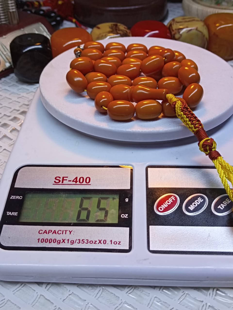 السلام عليكم
مسباح سندلوس مسكي قديم مغلف بالكامل جراخة اسطه كركوشه خليجي خامه اصليه ذمه صلابه وطكه وملمس ناعم اجمل من الصور 
الوزن 65 غم القياس 12/17 العدد 33 خرزه 
السعر 35 الف يتوفر خدمة توصيل كافة المحافظات


**إذا كنت صاحب هذا الإعلان وتريد حذفه لأي سبب، رجاءا أرسل رسالة إلى الدعم الفني**