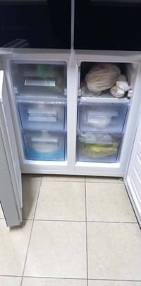 ثلاجه ومجمده • نضيفه جدا • تصليح