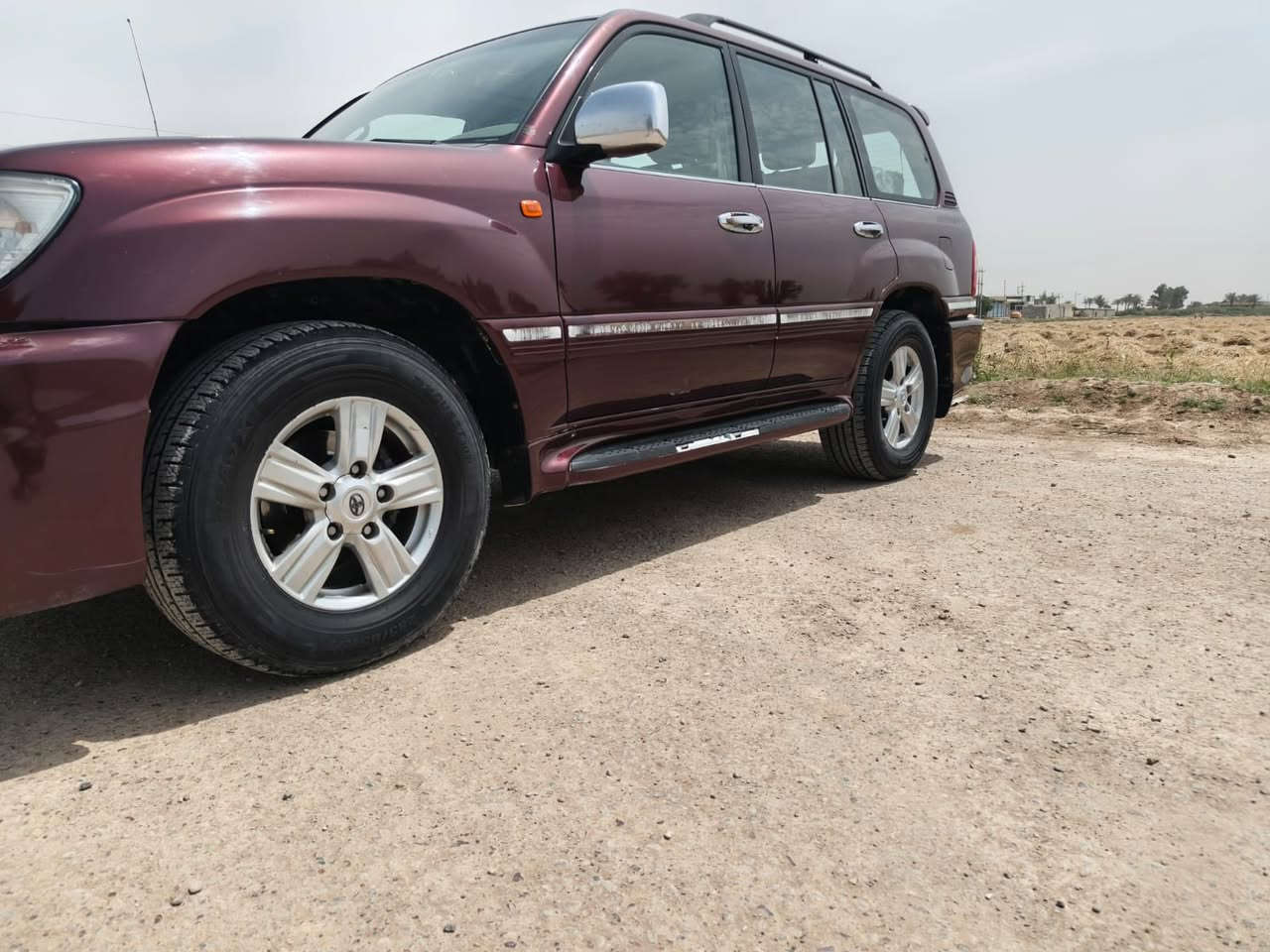 السلام عليكم ورحمة الله وبركاته
سيارة لاندكروز ادوات GXR 2001  محدثة بل كامل ٢٠٠٧ دخول سياحة متومة أرقام طبق لاصل شرط الحاسبة مصبوغة عام أثر شخوط فول مواصفات مكينه 6 كير اوتماتيك تبريد 3قطع  شاشة كامرة السعر 100وبيهة مجال المكان بغداد للاستفسار الاتصال .

***********
***********
