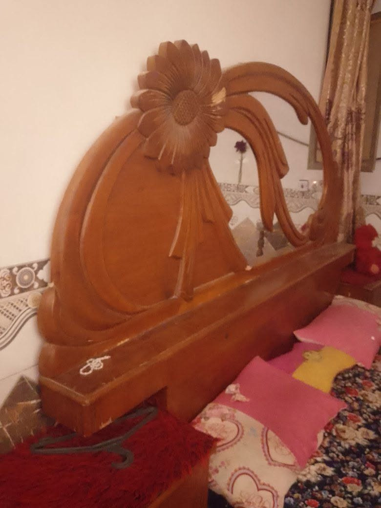 سلام عليكم سبلت البيع اخو جديد ستعمال موسم واحد مدخل تصليح مكان المين الثانيه ***********وغرفت نوم صاج
