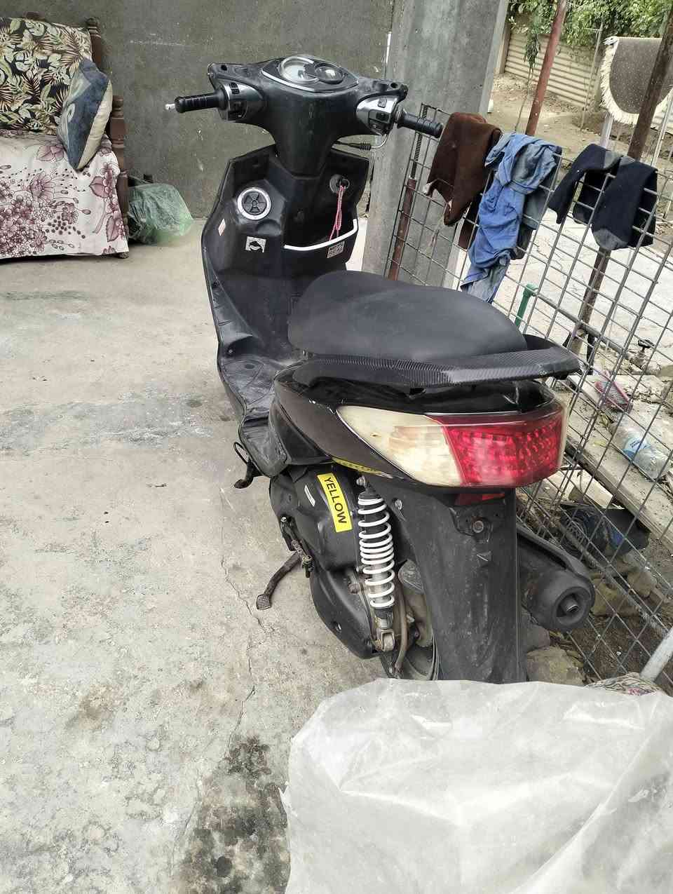 سكنس فحل كابريتر محرك ممفتوح بعده بلملح كابريتر اصلي كهربائيات كلهه شغاله كفرات مختمه مال جناي  ماطالع بيهه هواي بيع 800 وبيهه مجال  او مراوس ب pcx او ماجسته اس نضيفه ونتفق ع الفرق المكان المحموديه ***********
