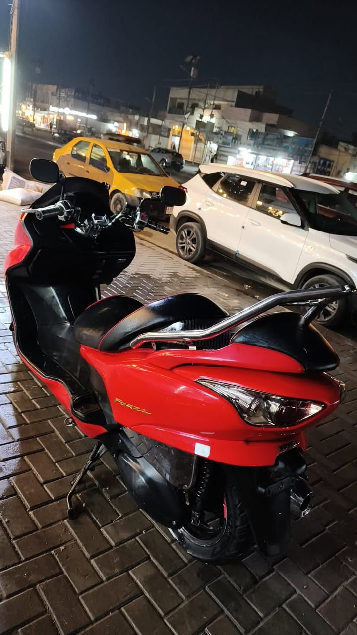 السلام عليكم فورزه 09 للبيع دراجه نضيفه مال جناي كامله مكفوله سعره مليون و 500 مكانه الحسينيه *********** ماشيه 32
