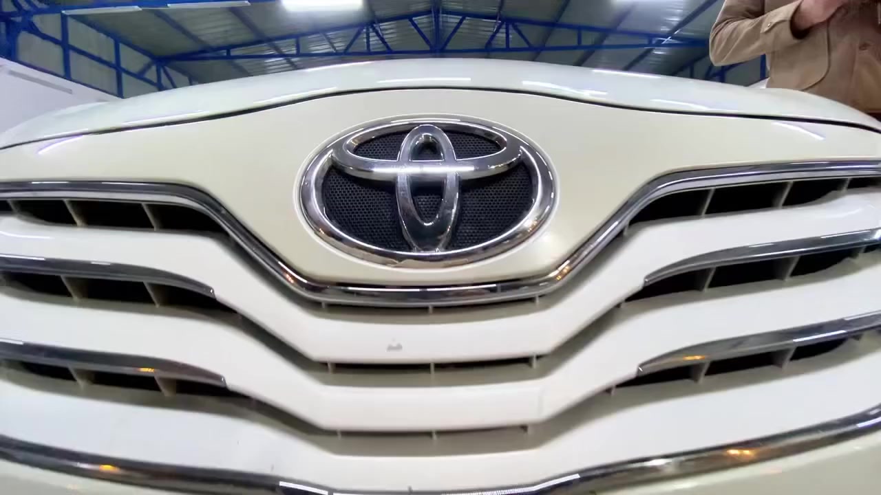 للبيع نقداً فقط 
تويوتا كامري 
موديل 2010 بيه صبغ  بنيد وبابين رش  فقط  
تفاصيل اكثر داخل الفديو 
 @أبرز المعجبين
للاستفسار الاتصال على رقم المعرض 

او زيارتنا في معرض الفهد لتجارة السيارات الكائن الأنبار قضاء عانه مقابيل جوازات عانه الجديده 
بأدارة السيد ابو فهد الصميدعي
رقم هاتف المعرض

☎️ ***********

متواجدين يومياً من                       الساعه ١١ صباحاً 
                                              الى الساعه ١١ مساءً 
الاتصال وقت الدوام فقط
