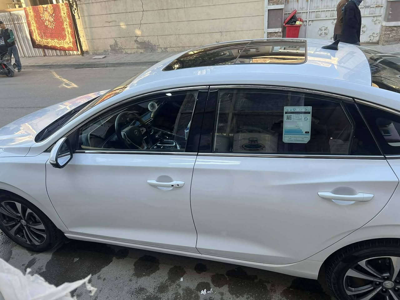 🚗 للبيع شانجان إيدو بلس 2022 – فل كامل (1 على 1)
🔹 الموديل: 2022
🔹 اللون: أبيض
🔹 استخدام شخصي

✨ المواصفات:

محرك 1.5 تيربو قوي واقتصادي

كير أوتوماتيك دبل كلتش 7 سرعات

فتحة سقف

بصمة تشغيل + دخول ذكي

شاشة كبيرة

كاميرا خلفية + حساسات

مثبت سرعة

مقاعد جلد

تحكم بالدركسون

ليدات أمامية وخلفية

جنوط ألمنيوم 
 السيارة فول مواصفات وحالتها ممتازة.

💰 السعر: (115$) وبيهه مجال
📞 للاستفسار:*********** 

📍 الموقع: بغداد الدوره
