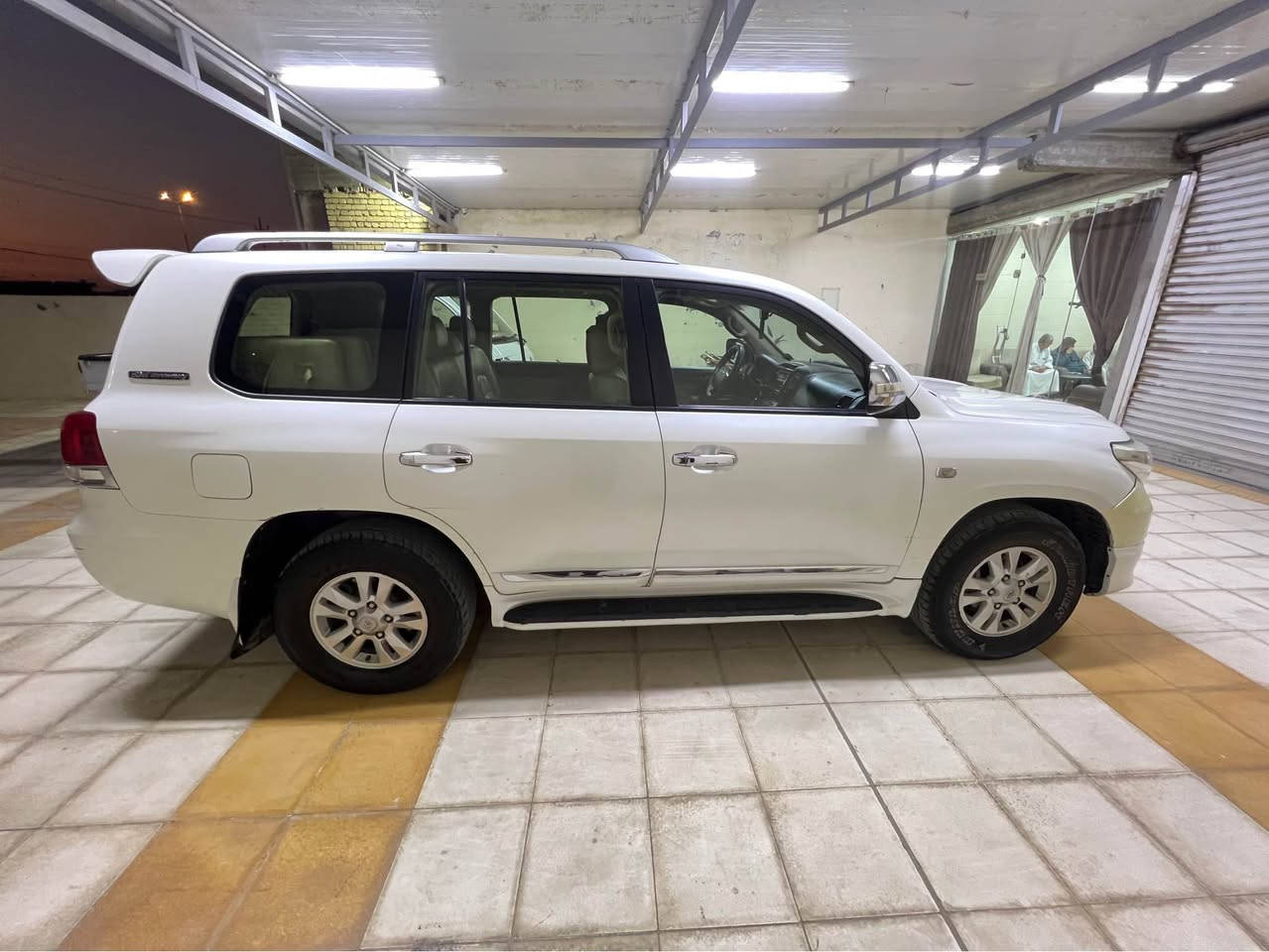 للبيع فقط تويوتا لاندكروز جكساره 2011 ستينيه رقم بغداد دولي هزه

ورقم جديد بأسمي فول مواصفات 1/1

فتحه / بصمه / كشنات جلد / 7 راكب / 3 قطع تبريد / ثلاجه / تحكمات كشنات كهرباء / اشاير بالمري / كامره خلفيه 

( السياره فول واحد على واحد )

السياره كفاله عامه عدا قطعتين تبديل باقي السياره جاهزه من كلشي مكينه مكفوله من الفتح بيها ضعف خانه كير كفاله صدر حداديه اماميه خلفيه جديد تخم تاير كله جديد وبيها سونار الي يريد السونار يتفضل خاص او واتساب

295 وبيها مجال

مكان السياره بابل الحمزه الغربي

للاستفسار *********** بغداد, العراق
