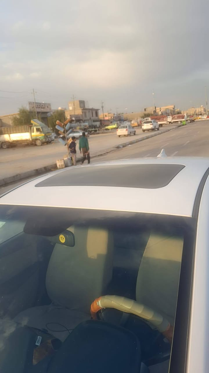 ﷼ السلام عليكم النتره مديل 16 بسمي رقم كربلاء نكليزي السياره فول مواصفات فتحه تحكم ستيرن 
حساس خلفي كامره تبريد قطعتين 
اشاير مري محرك 1800 بيه بارد خفيف بل جاملغ الامامي الجه اليمنه والباقي كله مكفول كير مكينه  السياره ماشيه 96 الف 
اليساره مال بيت يشهد الله مامتعوبه السعر 133 او بيه مجال للطيبين مكاني كربلاء الساهرون قرب مجمع الغدير 
***********
***********
