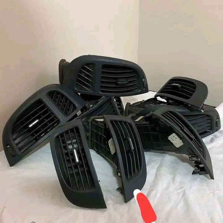 يوجد توصيل لجميع المحافظات للحجز خاص او اتصل *********** واتس اب
