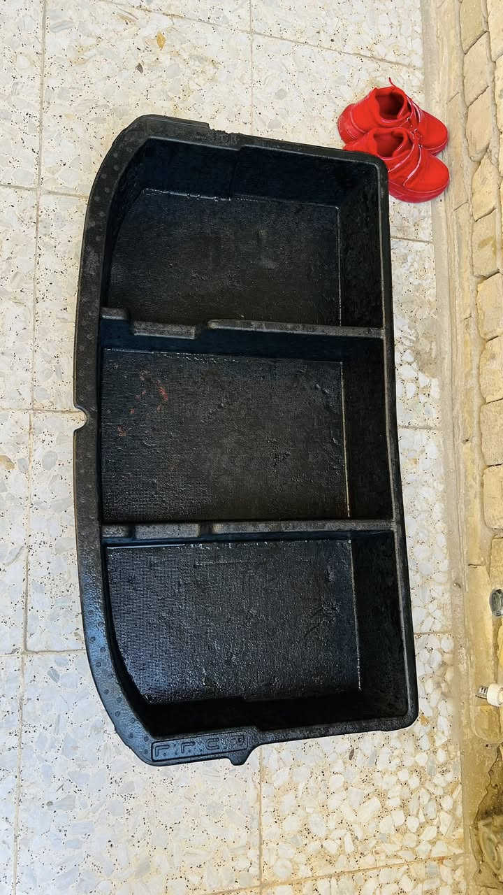 فلينة جنطة كيا صول موديل من ٢٠١٤ الى ٢٠١٩ للبيع السعر ب ٥٠ الف مكان بغداد حي اور خلف حسينية المصطفى ***********
