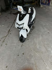 للبيع سكنس x5 ماشيه 24 الف   07744971666