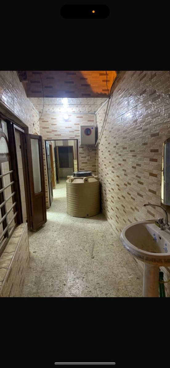 للبيع بيت في حي الأنصار 🏠
📍 الموقع: في حي الأنصار، مقابل جامع جعفر الطيار
📐 المساحة: 60 متر
🏡 الحالة: جاهز للسكن
📞 للاستفسار: ***********

بيت مناسب للسكن العائلي وبموقع مميز وقريب من الخدمات.
للتواصل يرجى الاتصال على الرقم أعلاه
