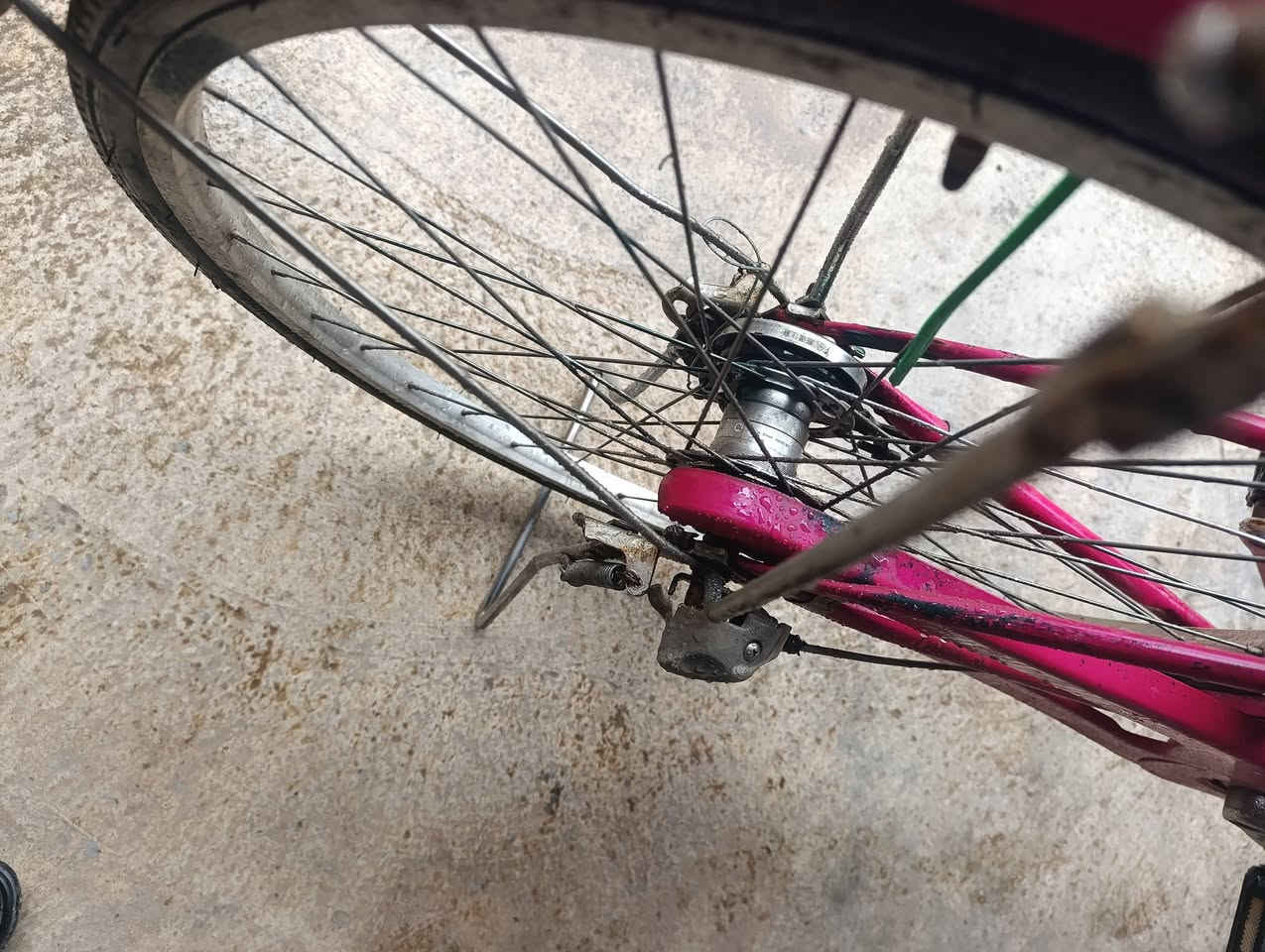 بيسكل ياباني حجم ٢٦
شرط بريكات كير شرط
سعر ٧٠ بي مجال


**إذا كنت صاحب هذا الإعلان وتريد حذفه لأي سبب، رجاءا أرسل رسالة إلى الدعم الفني**