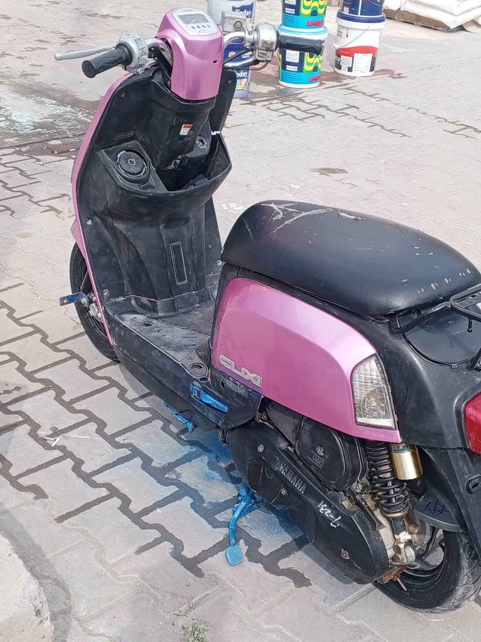 550 مكان وشاش
*********** 550 بها مجال تفصال هاي دق عليه اتصل 550 فيها بجاه اتصال اتصل عليه بها مج ام رقمه كفراتها مرقمه كفرات مرقمه 

وارجع اقول شلون كفراتها بيتنا وين رشاش صفن منصورال
