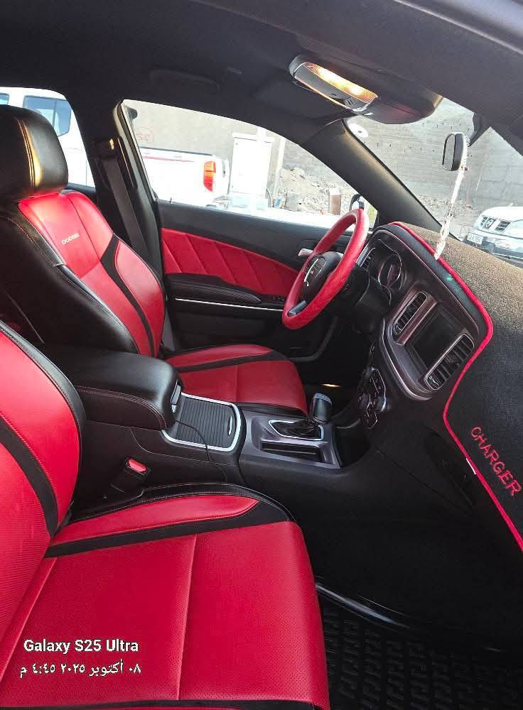 دوج تشارجر خليجي2021 (كولدن كارز) بكفالة 
العداد: 50 ألف كم فقط قابل للزيادة
مغلفة حماية نانو PPF مات (مدفوع عليها 1400$) 
السيارة نظيفة بمعنى الكلمة استخدام شخصي وبالعافية للي صير من نصيبة  تم الشراء سنة 2022/10 
العنوان/ البصرة -الزبير
 السعر: 285 $
***********
