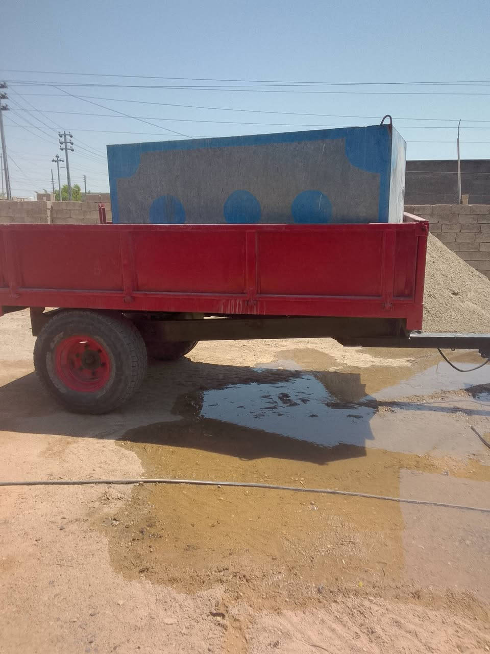 السلام عليكم 
عربانه اسكندريه جديده بمعنى الكلمه للبيع او مراوس بعربانه دك الفلوجة نضيفه. العنوان الفلوجه
هاتف /***********
