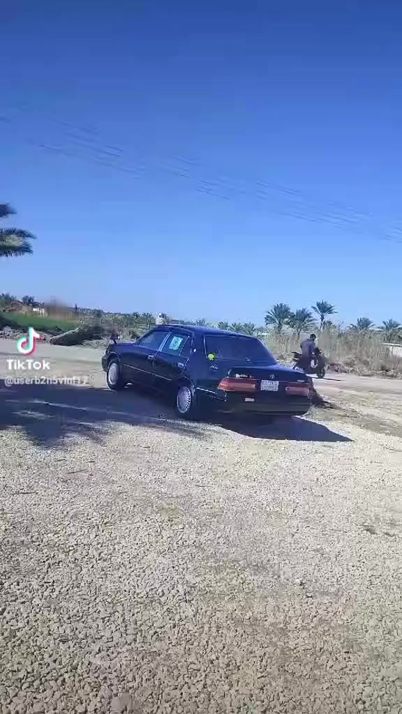 سلام عليكم شباب سياره للبيع راس الثور سياره مكينه وكير خير من الله سياره كصتين مراوس ملكه سياره حداديه تخم تاير سياره جاهزه السعر 55 مكلف بالنشر رقم راعيها ***********
