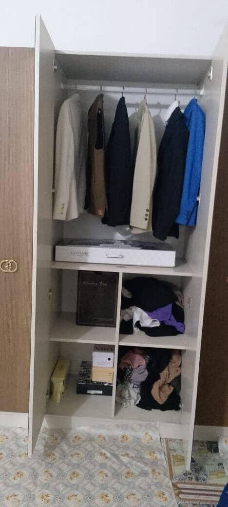 سلام عليكم غرفه تركي 11 قطه نازكه  هيه ول مندر ابيعهم  توصيل وشد هم موجود داخل الببصره سعره مليون وبيهه مجال للشراي مكاني بصره ***********
