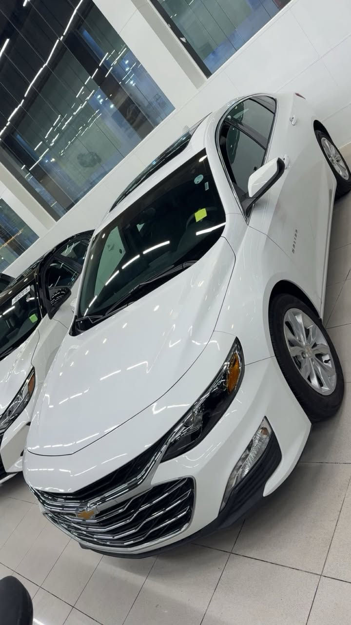 سلام عليكم اخوان يوجد لدينا أنواع السيارات اقساط او نقد الاقساط حسب المقدمه حسب الشهريه يشمل جميع المحافظات موجود عالي وناصي العنوان اربيل شارع 100 داخل معارض اربيل الاستفسار ع الرقم ***********
