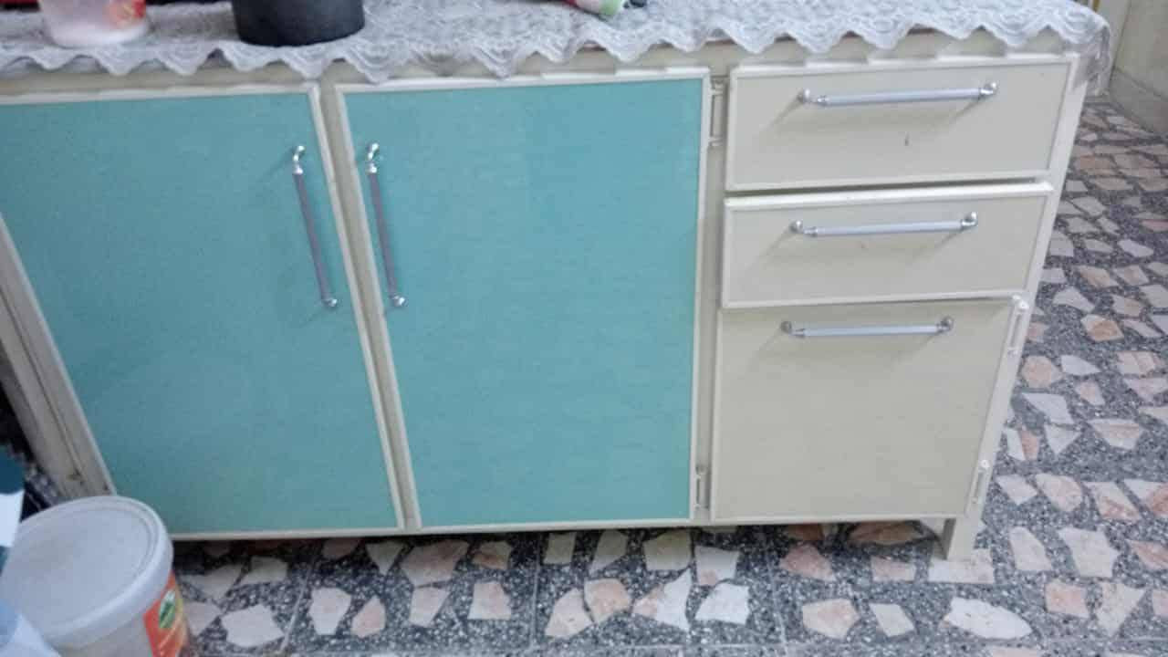 السلام عليكم كاونتر للبيع نضيف جدا بي فقط فايبره ضرر بيهه بسيط العنوان بغداد البلديات ضياء الحلفي خاص ماعدي (***********)السعر 650
