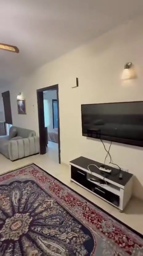 السلام عليكم إخوتي وأخواتي،

لدينا هذه المرة شقة جميلة جداً ونظيفة، مؤثثة بالكامل، متوفرة للإيجار الشهري.

تتكون الشقة من:

* 3 غرف نوم
* صالة
* مطبخ

بسعر مناسب جداً.

📍 الموقع: مدينة أتلانتك سيتي.

للمزيد من المعلومات، يرجى التواصل عبر الرقم:
***********
واتساپ
