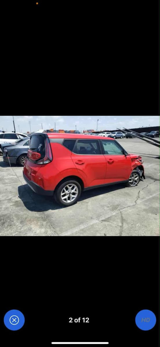 2023LX
بدون دواخل السعر 150$ وبيها مجال 
مكان بابل 
***********
