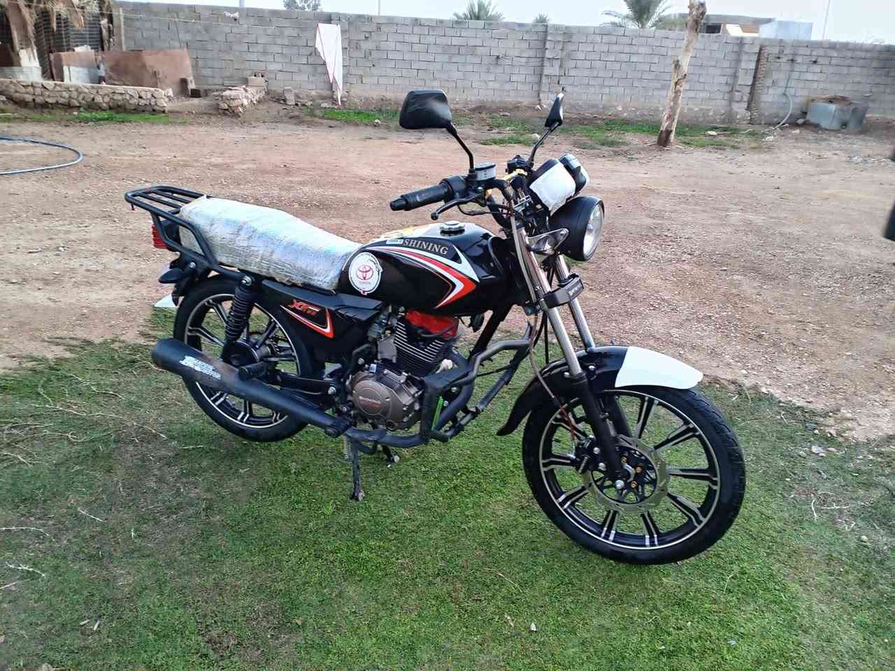 ماطور شانق للبيع موديل 23 السعر 950 وبي مجال شيء بسيط***********
