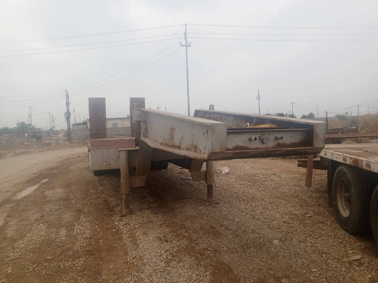 سلام عليكم لودر مكفرل كفالة عامه حداديه رنبات تايرات كهربائيات هوه بريك طول 7 ماتصرف عليها الف مكان ميسان قضاء الكحلاء السعر اتصل مامتواجد ع الفيس ***********/0774690041
