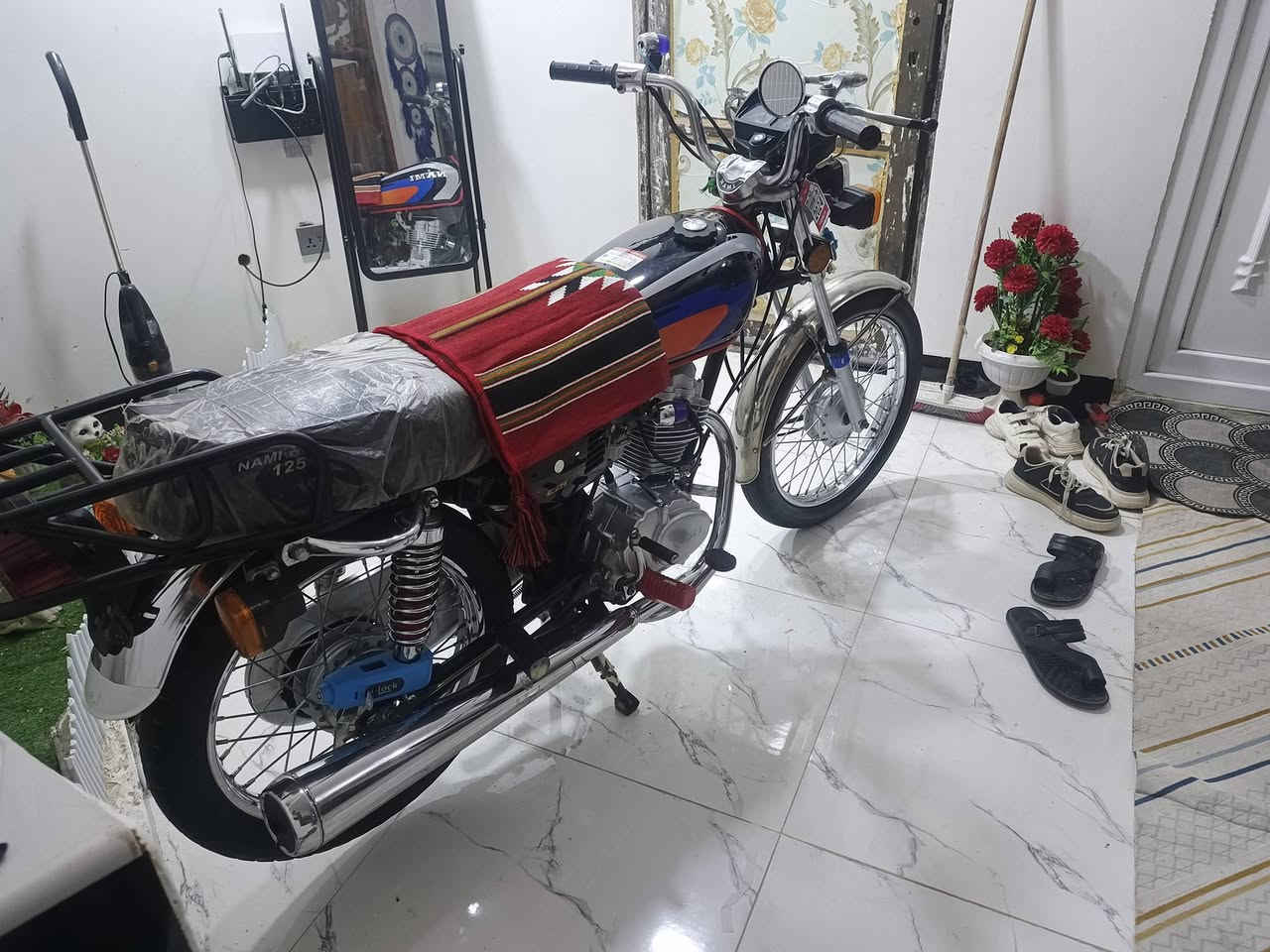 السلام عليكم دراجه نامه مكفوله كفاله عامه تجي تفحص كبال عينك موديل 2025 ما مفتره سبانه على المكينه مكفوله من كلشي 800 بيه مجال
عنوان الدراجه ديوانيه قضاء سومر 
للتواصل.‏‪***********‬‏عل واتساب
