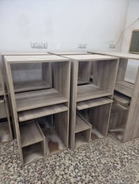 للبيع ميوزة حاسبات مال قاعة نت عدد 14 ميز   10 نفس اللون و 2 نفس اللون...