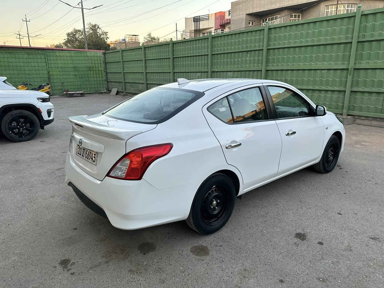 نيسان سني هندي 2024
اخت الزيرو ماشية 14 الف كيلو
بعدها بالضمان (شركة السور)
كلها على وضع الشركة

العنوان : بغداد - الدورة - جمعية خير الله
السعر 136 ورقة قفل 🔒 
للأتصال ***********
