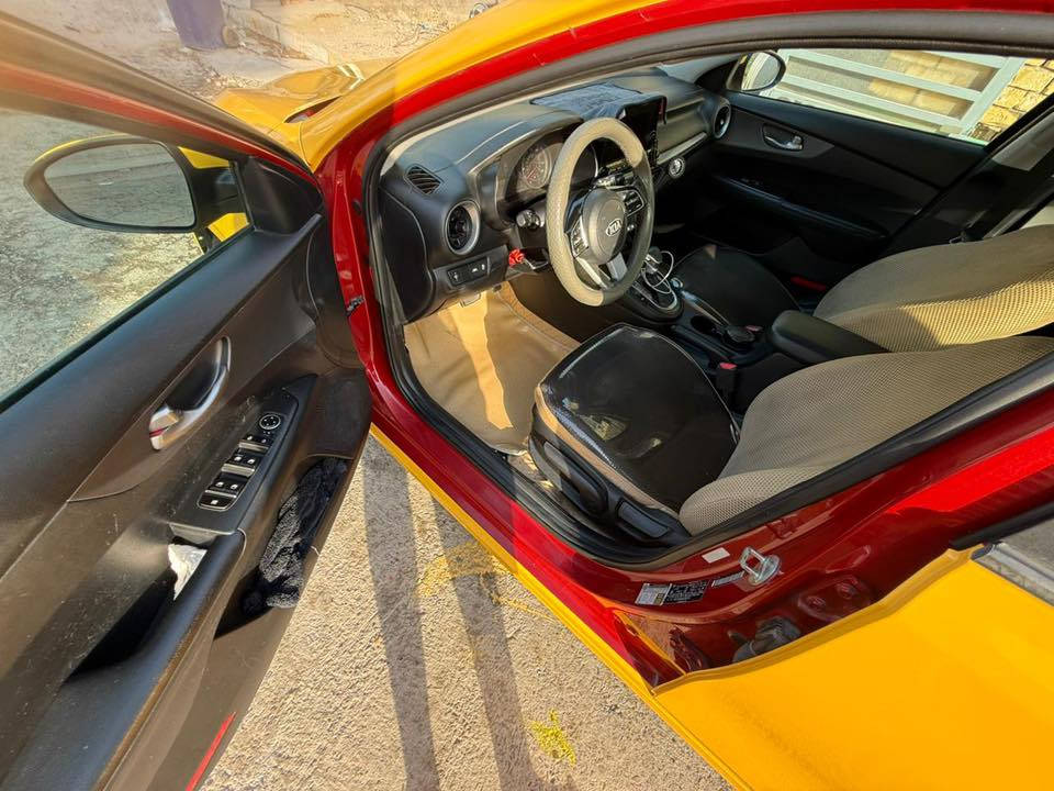 سلام عليكم
فورتي 2019
محرك 2000 دوش
اي استفسار 
***********
