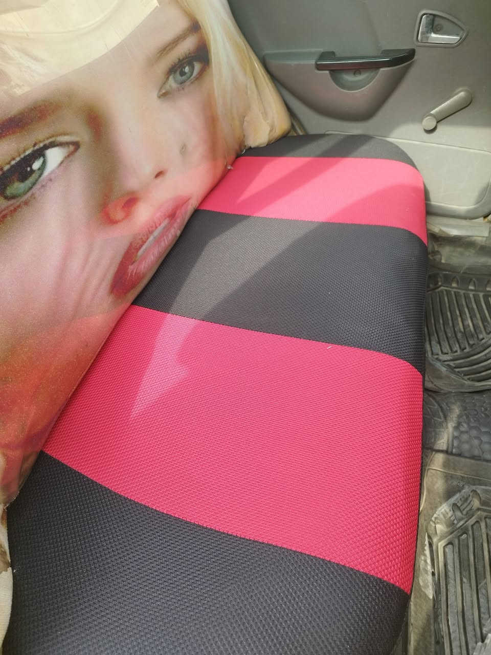 سلام عليكم حبايب أعيد نشر بسبب وعود الكاذبه سايبه موديل 13 تخم تاير جديد صدر امامي  خلفي جديد دوشمه جديده كير مشط جدد مصفرء هيه غرامات بيها فطر بل شاصي واحد فقط اسعر 24قفل قفل مكاني بغداد الحريه ***********
