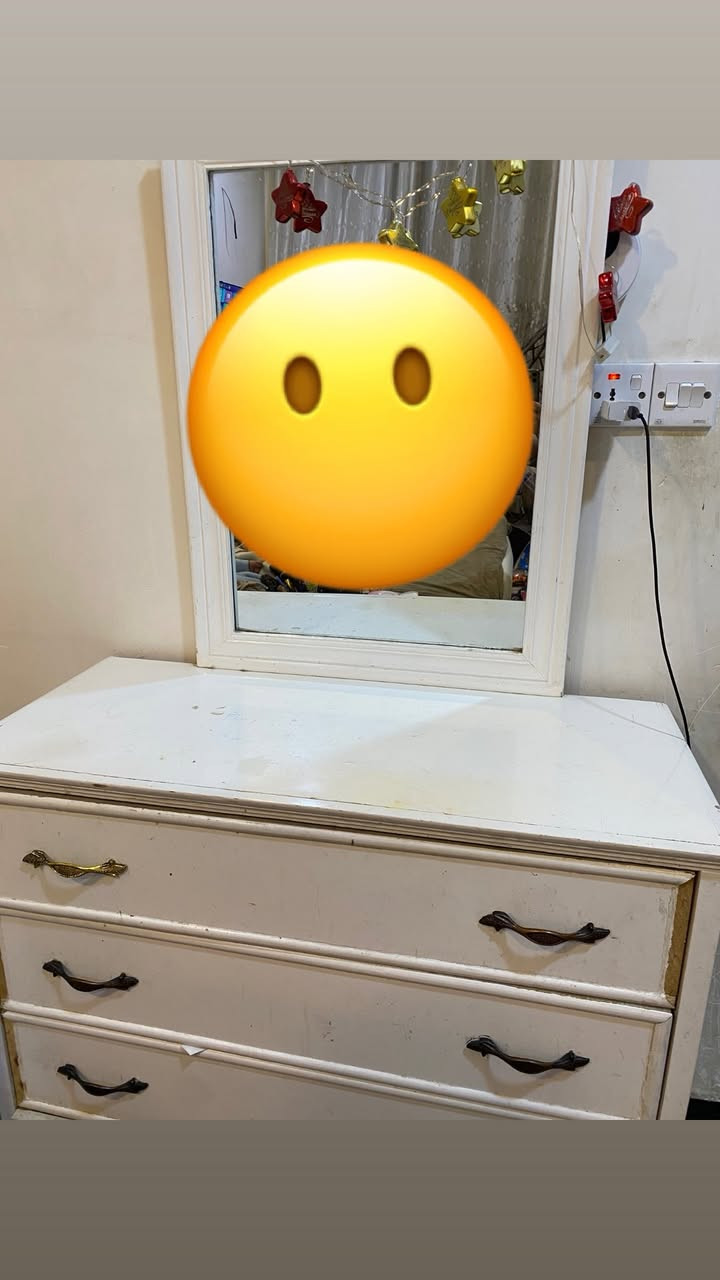 ميز تواليت شغل نجاره عراقي ماخذه ب٣٥٠
مابي اي كسر فقط يحتاجله صبغ ويدات  اريده ب١٠٠
مكاني بغداد الكريعات


**إذا كنت صاحب هذا الإعلان وتريد حذفه لأي سبب، رجاءا أرسل رسالة إلى الدعم الفني**