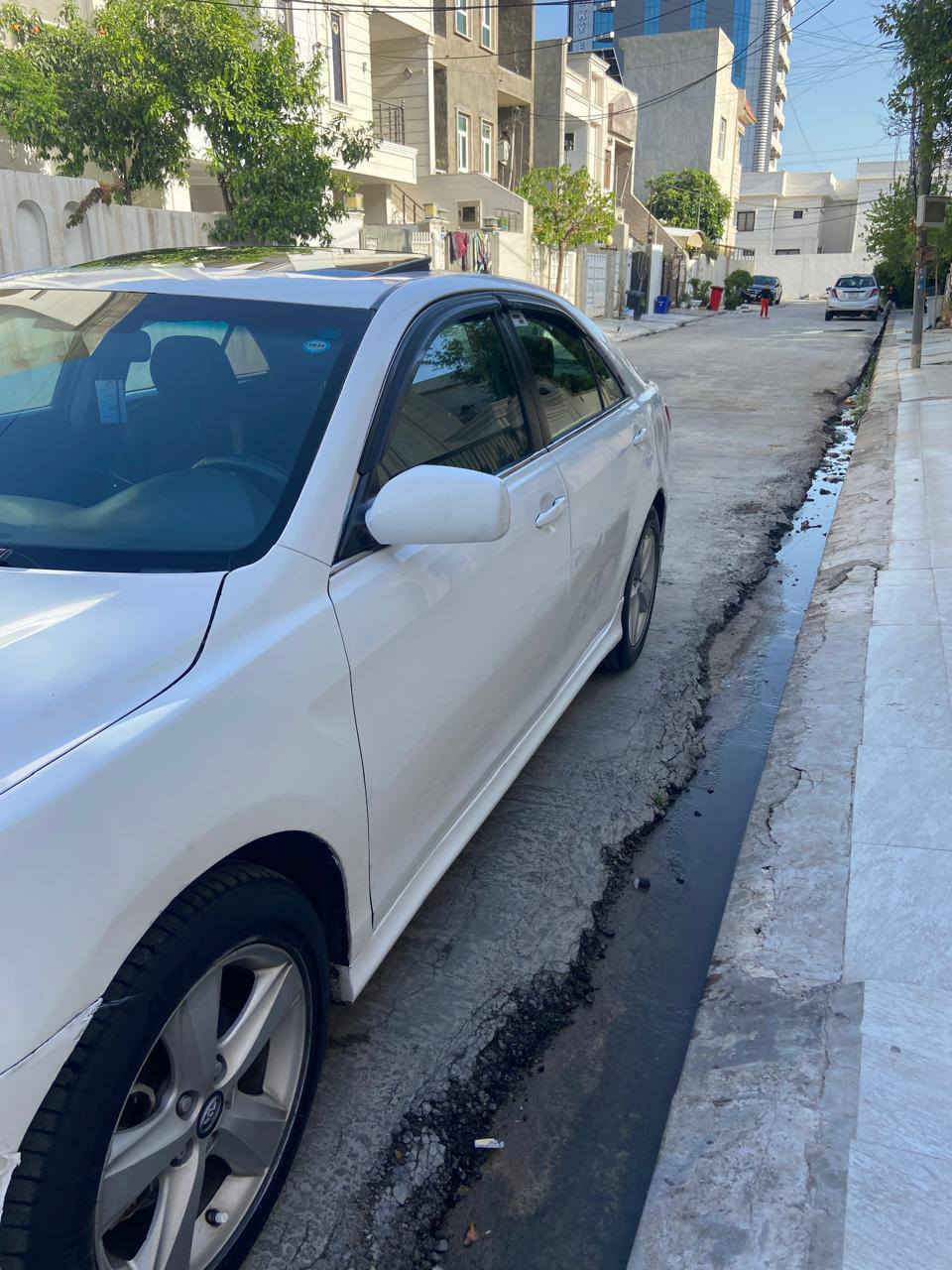 کامیریی مۆدێل 2011 فول مواسەفات سڵاید شاشە جام کارەبا سوکان ڤۆلیۆم حاسەو زۆر شتی تر سەیارەکە پاک و خاوێن ماوەتەوە  5پارچەی بۆیاغە بێ ناوگرتن بۆنیت و 3چملغ گێر و مەکینەی سەیارەکە بەشەرتە ڕەقەم و تەحویل و غرامە بەشەرتە بۆ زانیاریی زیاتر *********** أربيل, العراق
