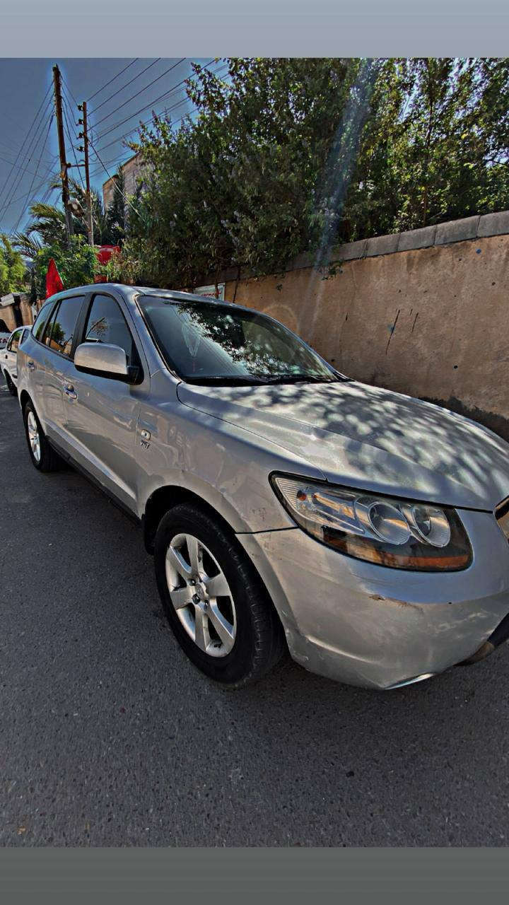 سلام عليكم من رخصه مدير الكروب سنتافيه كصه جنطه متوم شمالي جاهزه من كلشي حداديه تبريد تدفئه فول مواصفات عده الفتحه تحكمات ستيرن هيتركشنات حصه كاز بكل ممحافضات مكينه وكير كفاله سعر 44وبيها مجال عنوان بصره قضاء المدينه اتصال***********
