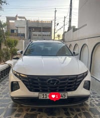 توسان 2024 ضمان شركة الاولى بعدها بلضمان ماشية 15 فقطط  سيارة بوضع الز...