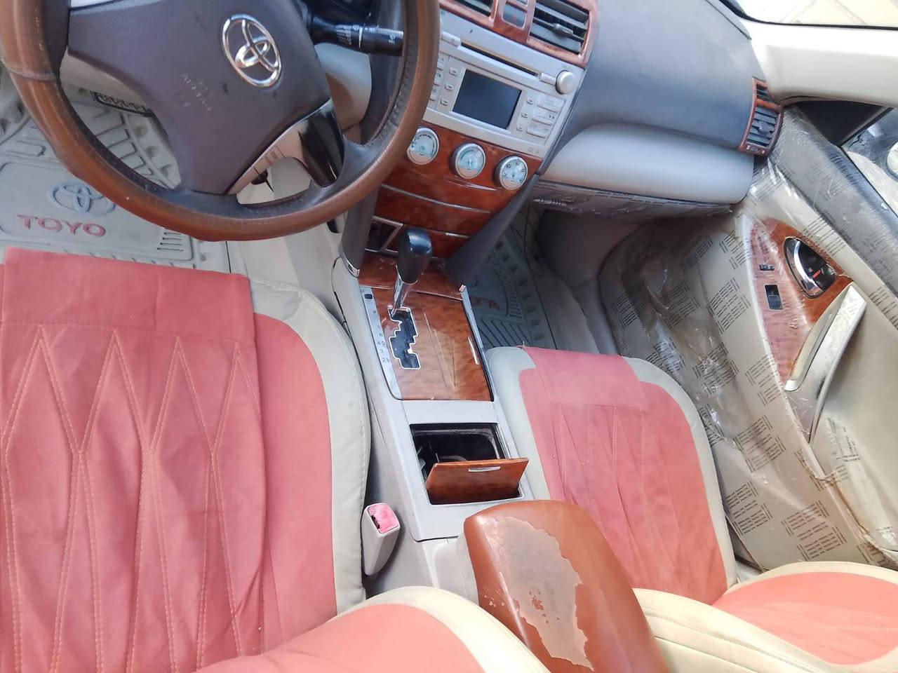 للبيع كامري 2008 فول فتحة رقم بغداد حادث 2 جاملخ وباب مبدلات إصليات بدون صبغ المكان  بابل ناحيه النيل السعر 97 وبيها مجال رقم الهاتف ***********
