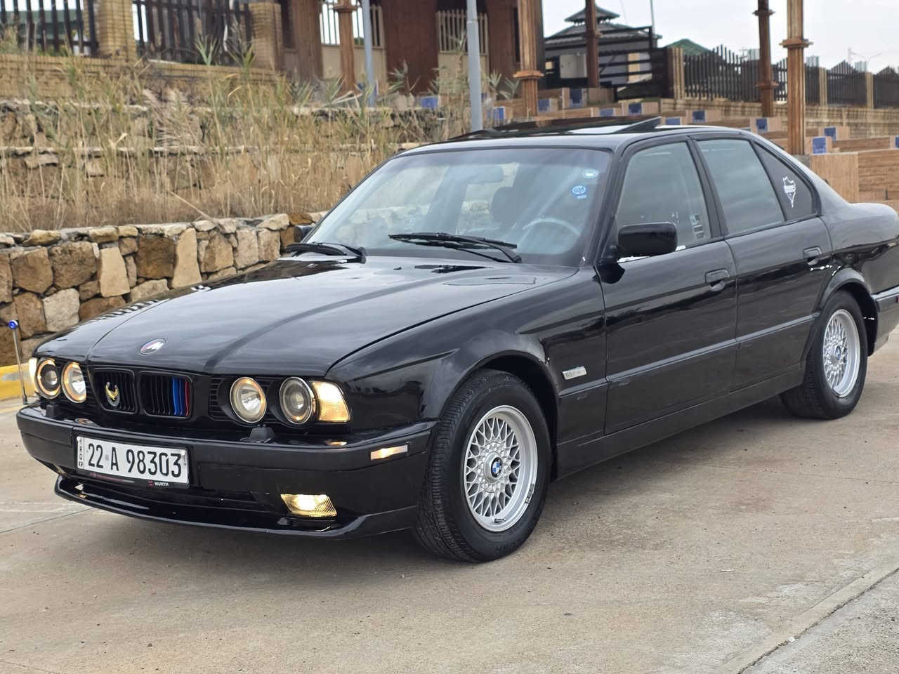 سلام عليكم من رخصة الأدمن المحترم عندي بي ام دبليو المان وضمان لون اسود كذابي موديل 93.فول موصفات محرك حجم 525كبس ديجيتال كير اوتوماتيك محرك وكير بشرط لاصرف ولابخار.رقم اربيل دولي سنوية جديد لغاية 2028.سيارة باسمي اتريد وكالة تحويل بشرط.موصفات سيارة جام كهربائي اوتو قفل مركزي كنترول مرايات كهربائي لايتات عدسة سلايت كهربائي.كشنات جلد داخل اسود فورميكا.تبريد وتدفئة شغال.كهربائيات كلة شغال.سيارة جاهزة من كل نواحي.ترايك لبصرة.صدر امامي وخلفي كله جديد 4اطارات وباتري كلة جديد.سيارة صبغ عام لل جمالية فقط جاملغات خلفي بيهة معجون بدون دواخل.ملاحظة بدون اقصاط بدون مراوسة فقط ابيع نقد.مكان سيارة كركوك شورجة السعر 70ورقة وبيهة مجال كلش قليل.لل شراي رجاء مو شراي اعبر منشور بكلمة حلوة لل تفاصيل خابر الرقم ***********📞
