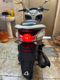 PCX • جيل اول • ياباني