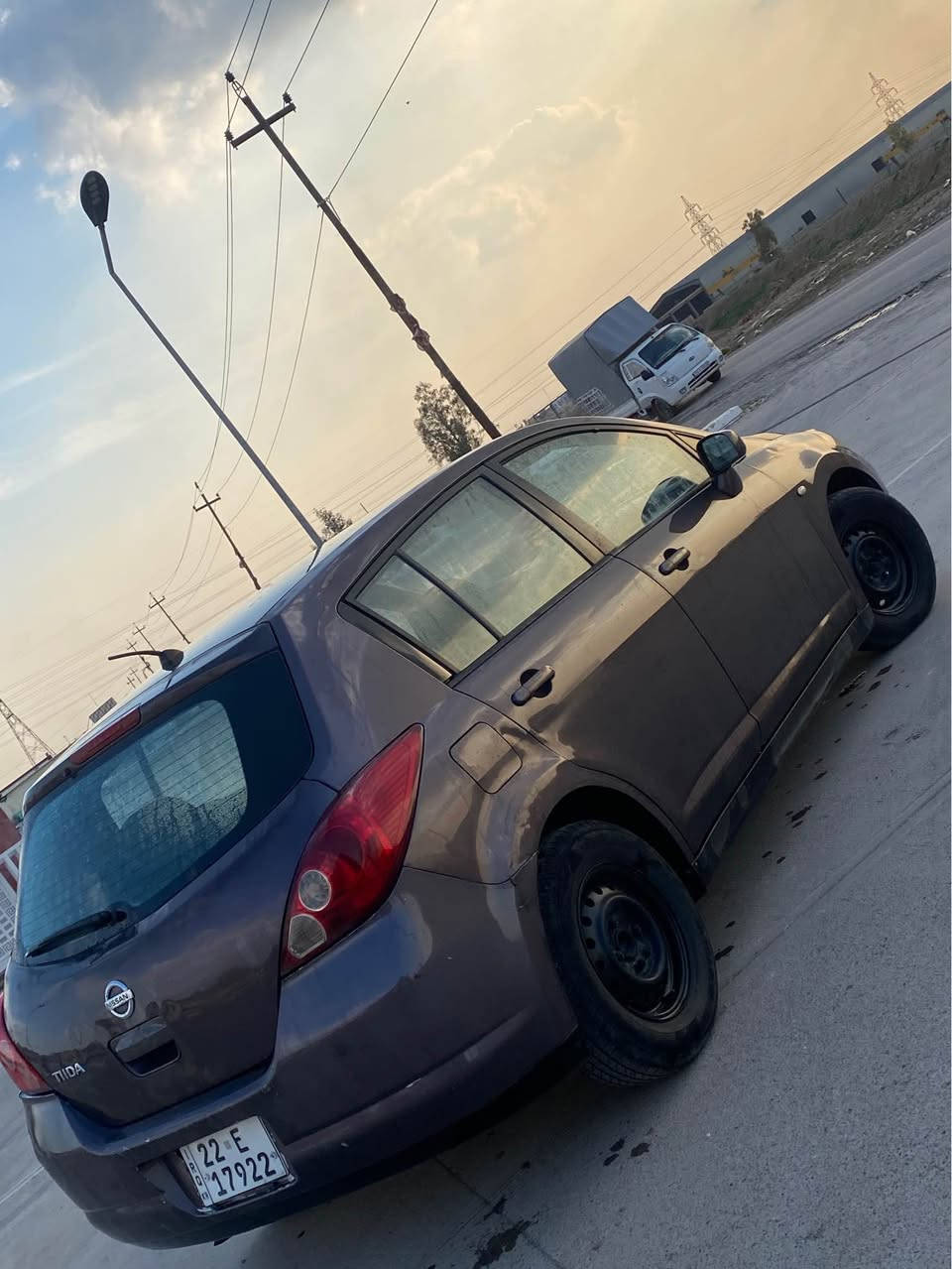 لەسەر ئیزنی ئادمین بەناوی خوا ئەم زروفە نەبێت ئەم سەیارانە هی ئەم سەحرانە نیە نیسان تیدا ٢٠٠٧ لە سەنەوی ٢٠٠٧ جوار جام کارەبا تەبریت سارد و گەرم شاشە ئایپاد کامیرە ناو زەرد کوشنو بەردەرگای زۆر زۆر خاوینە بیلادیەکەی سەیارەکە پاکە بی مەسروفە مەکینە ١٥ بەنزین کەم ئەخوا کارەبایات مەزبوت سەنەوی و هەزەو دارو بەردی نویە سەیارەکە بی تەقەو رەقەیە گیر مەکینە بی حەیبە سێ پارجەی بۆیاخە جەمپیکی پشتو پیش زۆر زۆر خەفیف شایەنی باس نیە سەقفی تۆزیک کالبونەوەی هەیە ماباقی بەشەرت سەیارەکە هی ژیر دەستی خۆمان بوە بە شەرتی بەناو کردنو خرامە سحرشی ٧٦ مەحمەلەیەکی برایەنە رەقەم *********** موشتەرینی سەرمان مەیشینە أربيل, العراق
