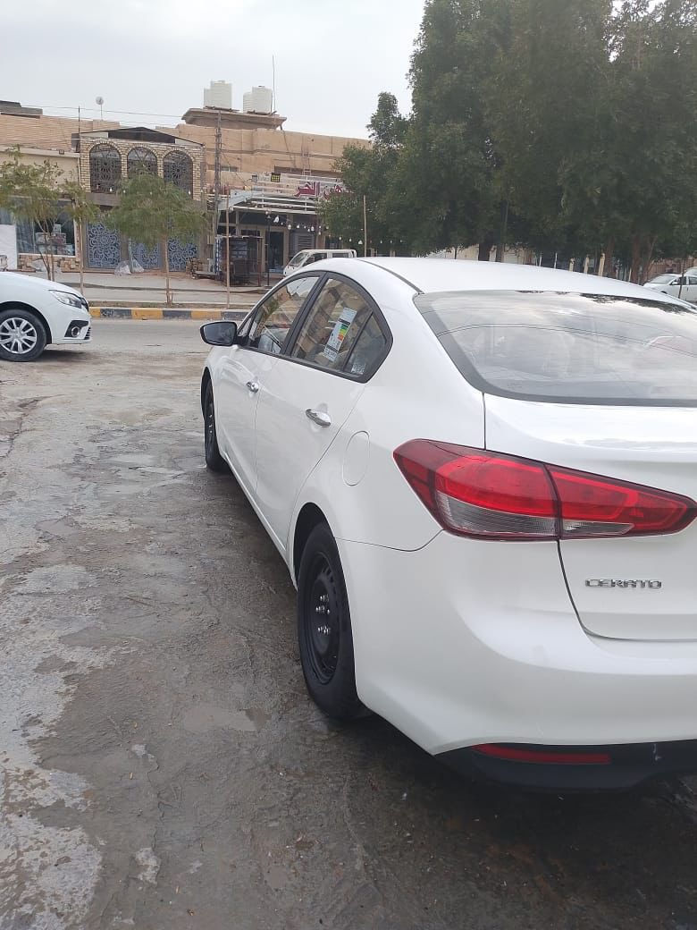 🔹سيراتو ٢٠١٧ خليجي

🔹سياره كفاله عامه

🔹اشاير بالمري

🔹حساس خلفي

🔹شاشة جبيره 

🔹كامرا

🔹تحكم ستيرن

🔹كير و مكيه و تبريد كفالة

🔹تخم تاير جديد 

🔹مكان السياره النجف الأشرف 

🔹السعر126وبيه مجال قليل 

🔹بيها فقط الدوسة صوب العبري مصبوغة  

🔹للاستفسار ***********
