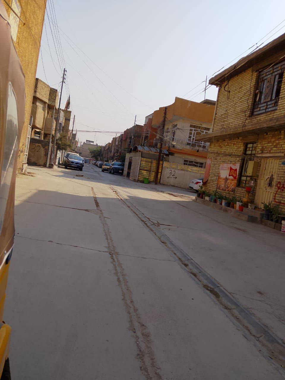 سلام عليكم شعب حي الكوثر
قطعه ارض للبيع في الشعب الزراعيه حي الكوثر 

مساحه الارض 100متر مربع 

واجه 10متر 

نزال 10متر 

كامله خدمات ماء كهرباء مجاري ونت ضوئي وتبليط 

سعر الارض 85مليون وبيه مجال قليل للشراي 

المو شراي لا يتصل 

متواجد فقط اتصال

للاتصال ***********
