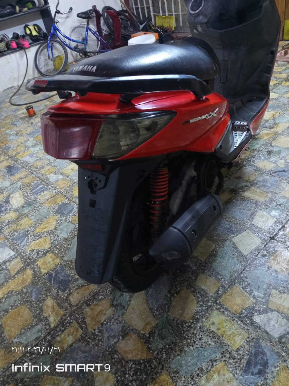 سلام عليكم دراجة سكنس فحل
الدراجة خير من الله مصبوغة صبغ حراري للجمالية المكينة خرسة نكرة سلف فقط نقص بس العرموطة مال الهندر فقط كهربائيات كلهة شغالة نزلتهة من الرمبة لونهة جارد فة صبغتهة السعر 700وبيهة مجال العنوان بغداد البلديات قرب حسينية ام البنين***********
