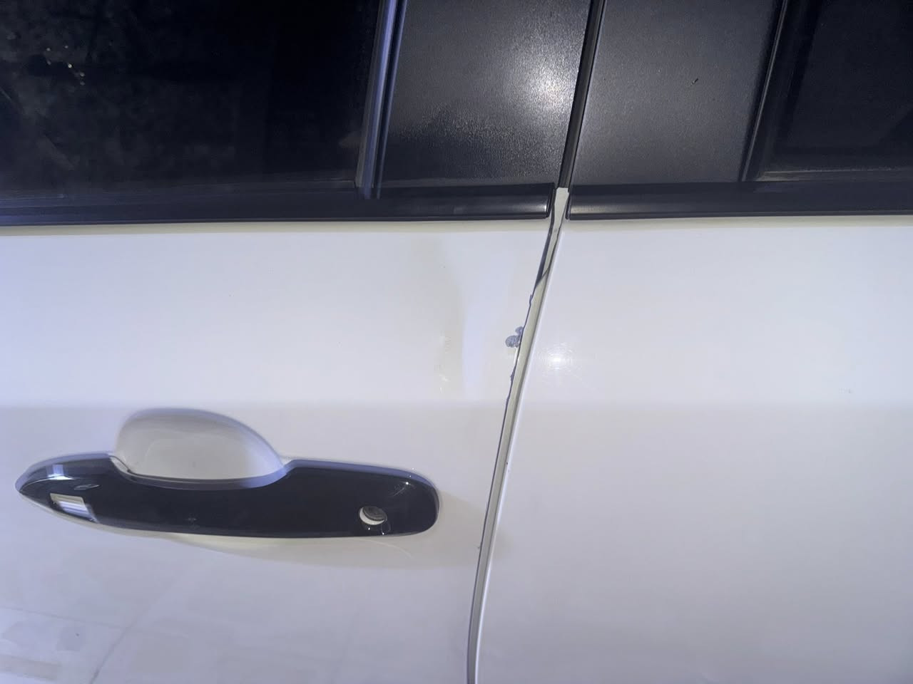 سلام عليكم
كورلا هايبرد تجميع صيني موديل 2025 

سيارة ممشاهه واضح بالصوره 

سيارة نظيفه بس الدعاميه الاماميه شويه فطر وضربه اباب السايق بسيطه 

السعر 148 وبيه مجال بسيط 

بغداد الشعب

*********** واتس 

وماسنجر همين موجود
