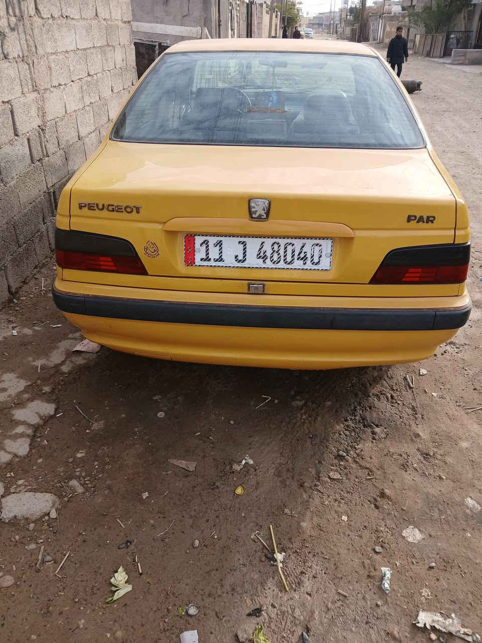 السلام عليكم بيجو بارص للبيع موديل 15 سیاره نظیفه بدون ای نقص چاهزه من کلشی سعر 48 وبیهه مچال حک چیه ***********
