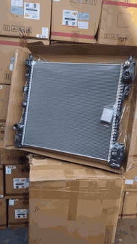 راديتر  ماء  💥  جيب كراند شيروكي 💥  هايبرد  💥   راديتر      ماء   💥💥  ...