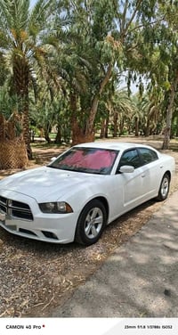 جارجر 14 لبيع 165 وبيها مجال لطيبين. 07829420312