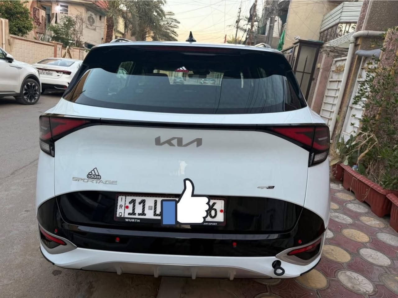 السلام عليكم عندي
كيا سبورتج موديل 2024 جيتي لاين اعلى مواصفات

رقم بغداد بسمي سيارة ماشيه ١٧الف كيلو متر حقيقي 

سيارة مكفوله 

سيارة جديدة واحلى من الصور 

السعر ب ٢٢٧ورقه 

العنوان / بغداد / الشعب 

رقمي***********  بي واتساب 

((مواصفات السيارة))
1-بانوراما السيارة 
2-بصمه تشغيل 
3-بصمه ابواب 
4-حساسات اماميه 
5-حساسات خلفيه 
6-تبريد امامي خلفي قطعتين 
7- شاشه كبيره 
8-كامرا خلفيه 
9-كشنات كهرباء 
10-جنطه كهرباء 
11-تحكمات استيرن 
12-مانع انزلاق 
13-تدفئه استيرن 
14-تدفئه كشنات 
15-كشنات جلد GT 
16-اوتو هولد 
17-داريف مود 
18-اشاير بلمري مري شفط 
19- شحن سريع للهاتف
