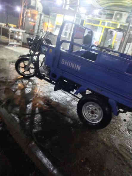 ياالله سلام عليكم ستوته جمره نضيفه كلش مامفتوحه مكاني ناصريه مركز الاسكان الصناعي  سعره مليونين 700رقمي***********
