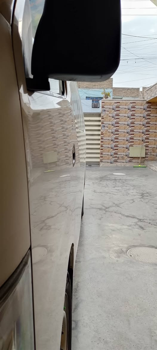 السلام عليكم نيسان يورفان 2014 كفاله عامة ماعدى الباب بي صبغ شبر السعر 195 وبيه مجال 
رقم الهاتف 
(*********** )
