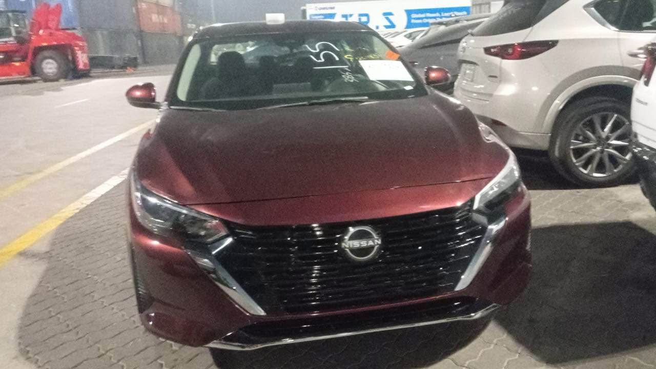 موديل 2025 sv كاتي ماشي 14 الف ميل تبديل باب خلفي بلادي وجامرلغ خلفي سايق صبغ سيارة لوك بدون خلل ميكانيك ولا كهربائيات مكان السيارة كركوك للاتصال معرض مجيد *********** كركوك, العراق
